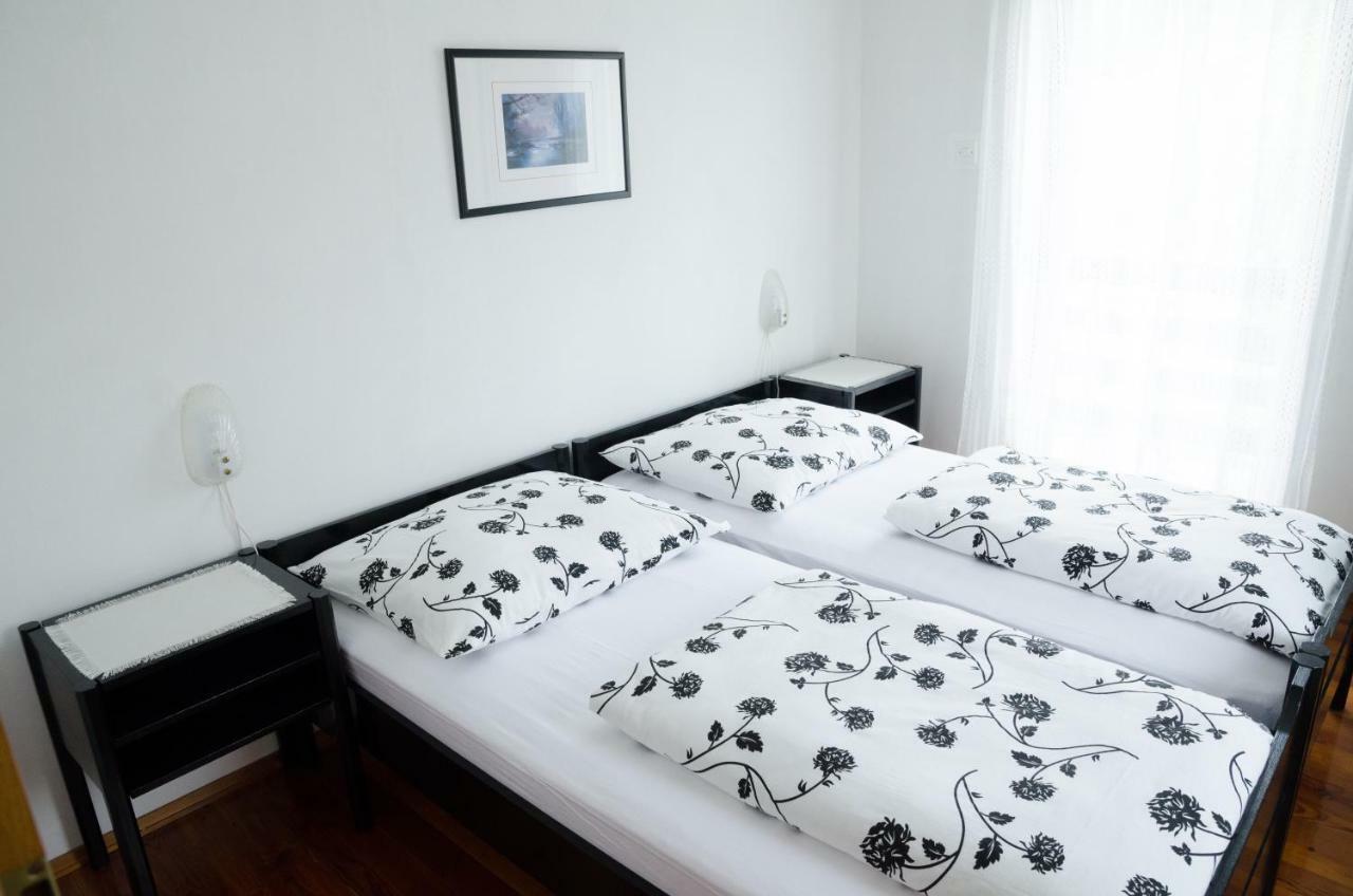 Apartment Pri Damijanu Ponikve Eksteriør billede